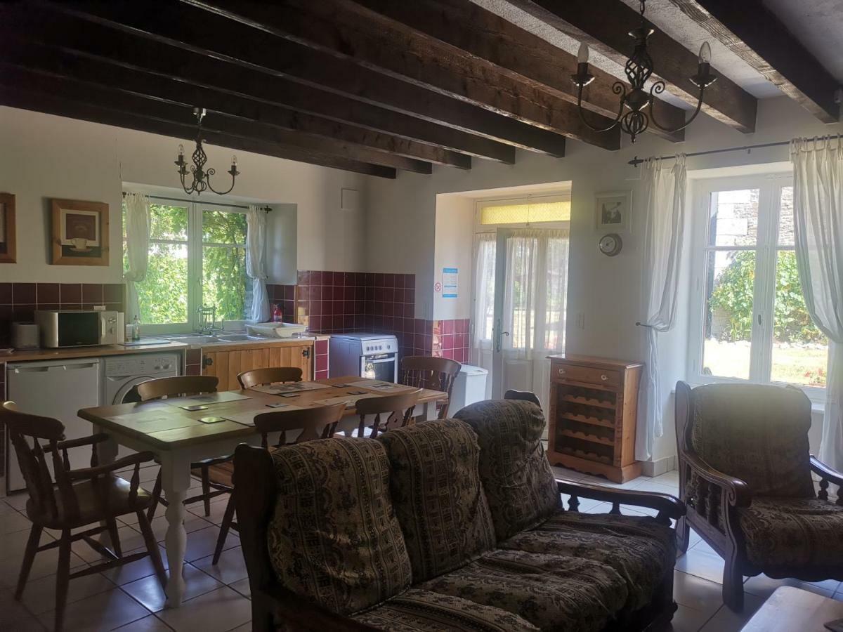 La Loctais Villa Les Portes du Coglais Екстериор снимка